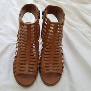 Mossimo Tan Sandal